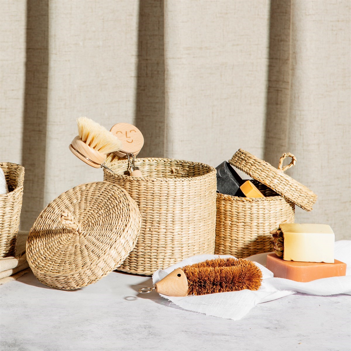 Sass & Belle Seagrass Baskets with Lids – Set of 2
